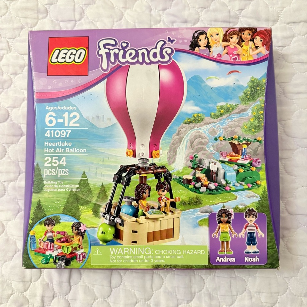 Lego Friends Heartlake Hot Air Balloon 41097